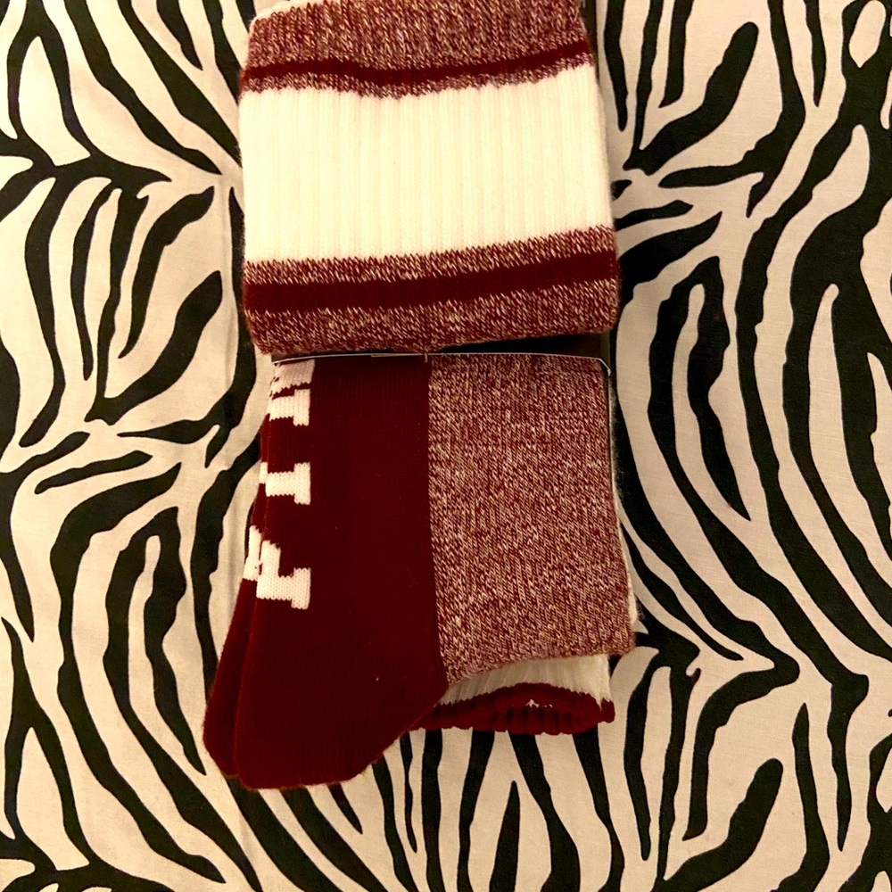 3 pairs of Pink socks